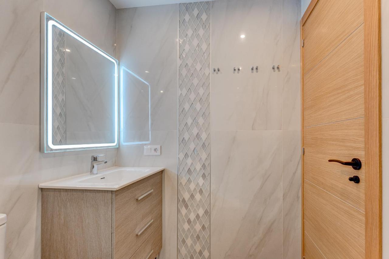 Exclusive 2Bedrm Aircon 200M Beach Costa Adeje エクステリア 写真